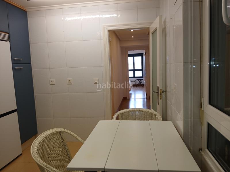 Foto 61baf441-b70c-4037-9829-bb51a436e29a. Miete etagenwohnung in Gijón - cl jovellanos 2 in Gijón