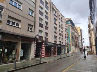 Miete Autoparkplatz  Gijón - joaquin fernandez acebal. Centro, al lado de la playa de san lorenzo, buena accesibilidad!