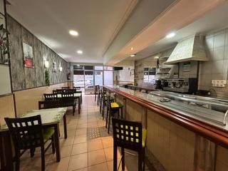 Lloguer Local Comercial a Gijón - cl bogota 4. Local instalado, en zona consolidada, rodeado de comercios, y co