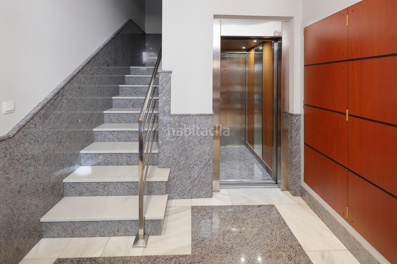 Foto bdc27160-5eba-4892-b308-627d42ee30a5. Pis amb calefacció a Centro Gijón