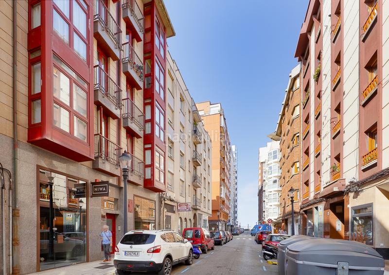 Foto ddd77ba4-cdd7-4490-909d-391c95ee2b31. Pis amb calefacció a Centro Gijón