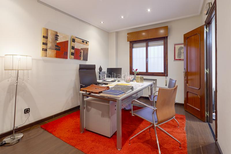 Foto 1ebedf01-2bf4-4734-8769-7078b881dab3. Piso excelente oportunidad en el centro ! en Salesas - Foncalada - Campoamor Oviedo
