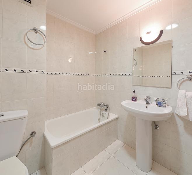 Foto 83cbdda1-1737-4b34-a0fd-76258ab42ec0. Piso excelente oportunidad en el centro ! en Salesas - Foncalada - Campoamor Oviedo