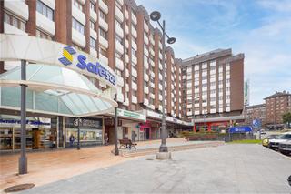 Etagenwohnung en Oviedo - general elorza 77-a. Centro, apartamento en sptima planta, muy luminoso y bien comun