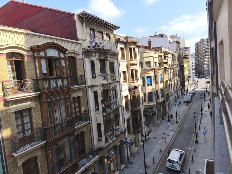 Foto 2ed7d3a5-9c16-481e-9446-8e98206ce87a. Piso en Gijón - moros 38 moros, en pleno Centro de la ciudad, reformado, una tercera planta, exterior! en Gijón