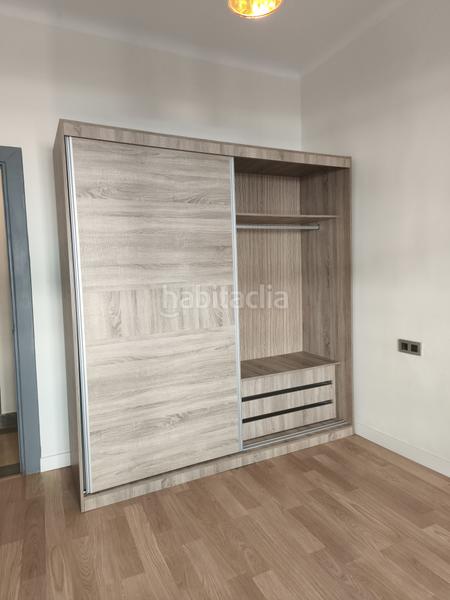 Foto e445375c-73f8-4325-92c9-bd47033aa6ec. Piso en Gijón - moros 38 moros, en pleno Centro de la ciudad, reformado, una tercera planta, exterior! en Gijón