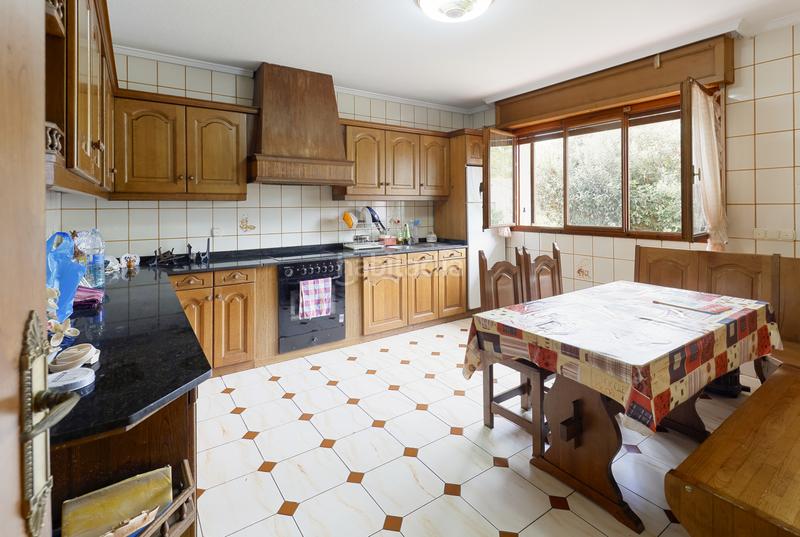 Foto 8a11ff17-3f2a-4277-b342-05e7d4005016. Casa en perlora - bo dormon-perlora 19 perlora, casa independiente con preciosa parcela de 2.200 metros cuadrados, bien orientada y perfectamente cerrada. presentamos un en Carreño