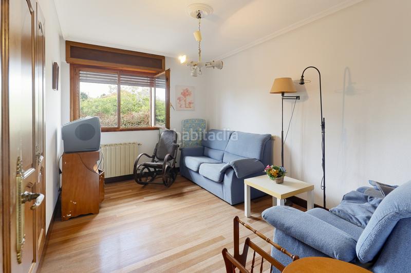 Foto d05a24dc-9fcc-43c1-9440-9528e010eeda. Casa en perlora - bo dormon-perlora 19 perlora, casa independiente con preciosa parcela de 2.200 metros cuadrados, bien orientada y perfectamente cerrada. presentamos un en Carreño