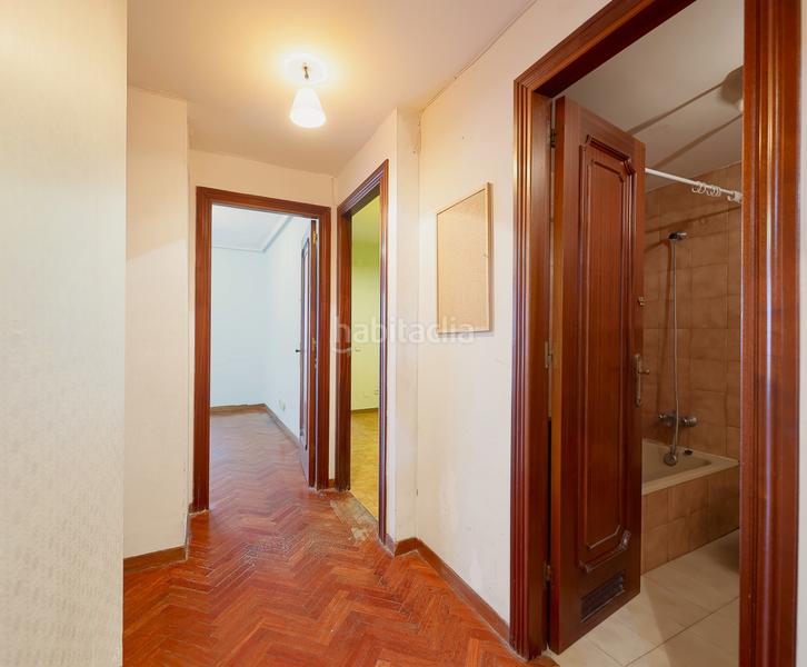 Foto 2f014024-8d61-4032-8044-5f63930159f7. Appartamento con riscaldamento parcheggio in Plaza de América Oviedo