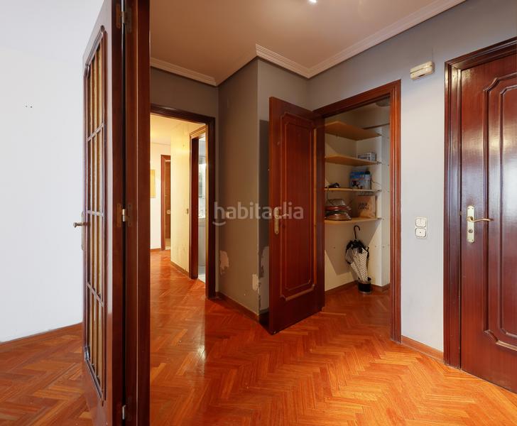 Foto efe59b66-44d1-4cc4-8548-5337639e96dc. Appartamento con riscaldamento parcheggio in Plaza de América Oviedo
