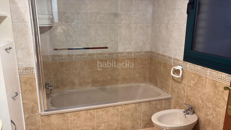 Foto 68bd5612-5dd5-44a6-a389-b16900a994fa. Alquiler piso en Oviedo - plaza europa 1 alquiler huca los prados, amplio apartamento, amueblado a estrenar, completamente exterior, soleado, segunda planta, con trastero en Oviedo