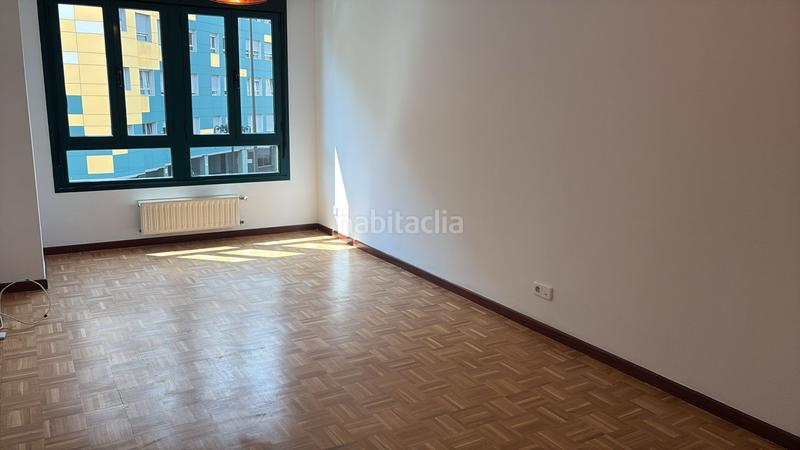 Foto ee1cda93-7ac1-41ef-be38-5b3aeb17b5c7. Lloguer pis a Oviedo - plaza europa 1 a Huca - La Cadellada Oviedo