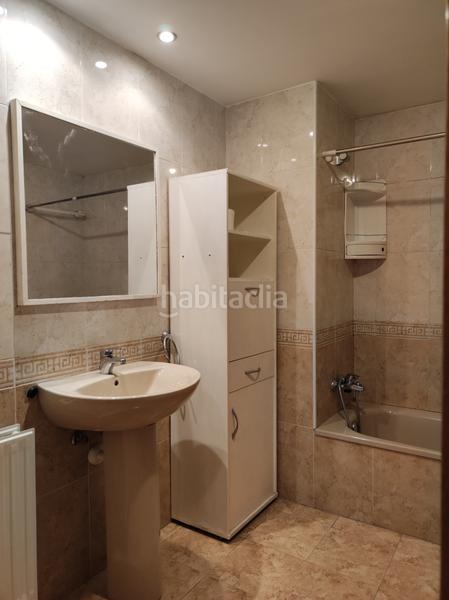 Foto c5bd2e49-0e25-4632-81fb-aa3ec1a8ccba. Rent flat in Oviedo - plaza europa 1 in Huca - La Cadellada Oviedo