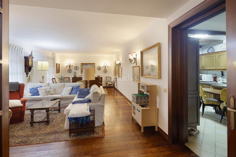 Foto fa07519d-8c79-4a8e-80d0-c1abead545c6. Maison avec chauffage parking dans La Guía Gijón