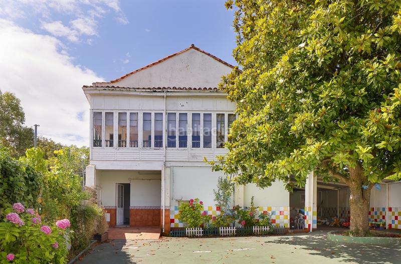 Foto 7a5177b3-7fa2-424a-981e-33f57a75c88b. Casa in Gijón - av profesor perez pimentel /camino de los tulipanes 498 in Gijón