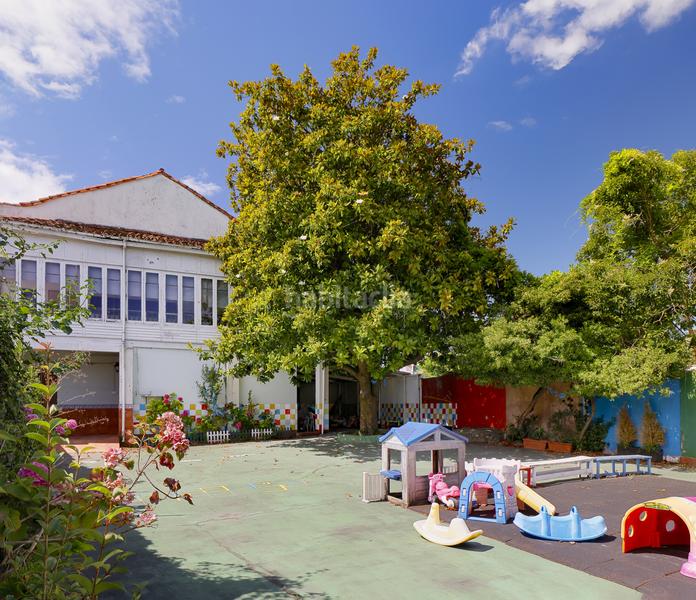 Foto d5acbbb9-34ef-4cd1-b650-58ca44c9aa90. Casa in Gijón - av profesor perez pimentel /camino de los tulipanes 498 in Gijón