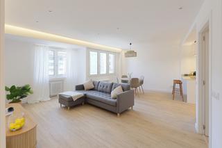 Appartement à Oviedo - calle manuel alcalde garcia conde 13. Piso a estrenar con terraza y vistas espectaculares en pleno cen