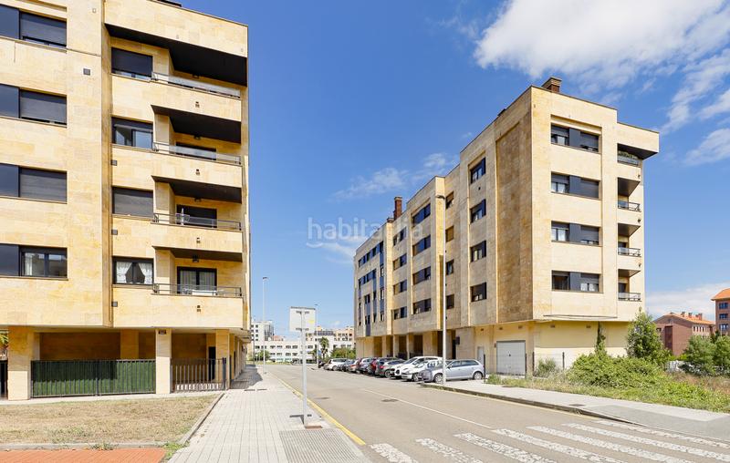 Foto a0a70366-6231-49ff-9f32-f38cac3e224b. Piso en Gijón - alava 75 piso en venta en edificio puerta de gijon montevil en Gijón