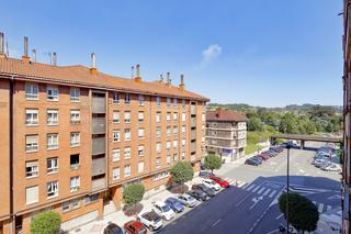 Pis  Gijón - miguel servet. La calzada, cuarta planta, exterior, reformada, soleada, con asc