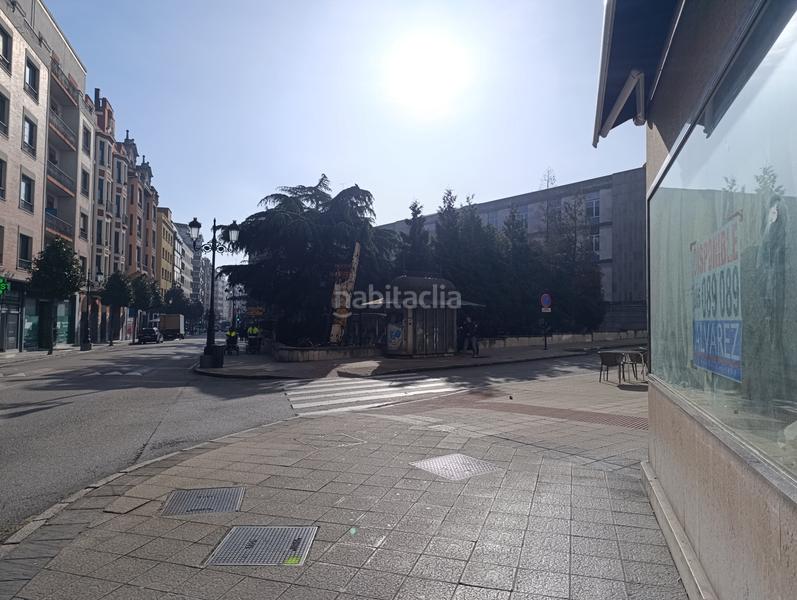 Foto dcd732a2-d1eb-446c-b6d7-16adbe09c0be. Alquiler local comercial en Oviedo - cl arquitecto reguera 13 centro, local comercial en alquiler o venta 185.000eur con excelente ubicación y máxima visibilidad. situado en una esquina estrat en Oviedo