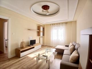 Lloguer Pis  Gijón - avenida portugal 4. Centro, quinta planta, amplia vivienda completamente reformada y
