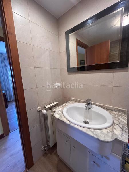 Foto 2a8f7dc3-6d1e-4e91-9489-febf83708c06. Location appartement avec chauffage parking dans Pumarín Gijón