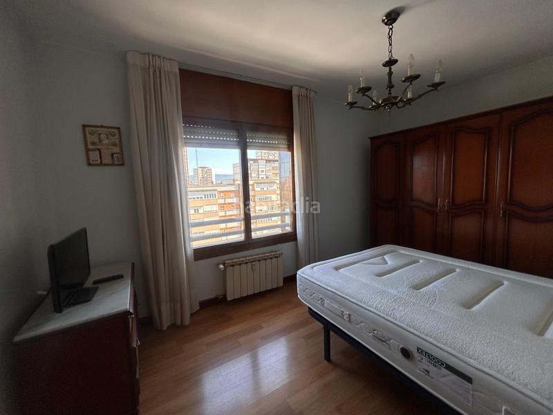 Foto 605f3acd-1d23-490e-903d-e26407e0e90d. Location appartement avec chauffage parking dans Pumarín Gijón