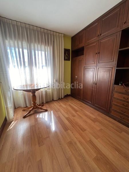 Foto f21655d2-6a96-4fc6-91d5-27160db27cc3. Location appartement avec chauffage parking dans Pumarín Gijón