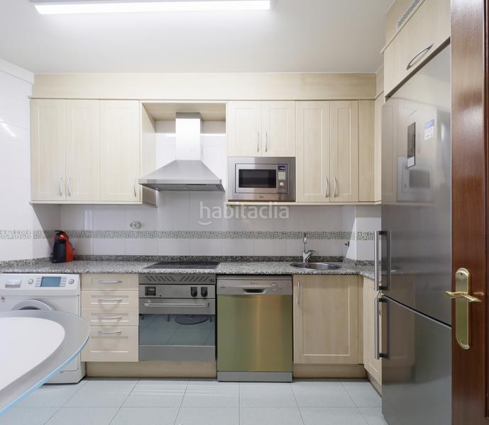 Foto 30d20b1b-0446-4788-9f01-fc3d720bd164. Location appartement avec chauffage parking dans El Natahoyo Gijón