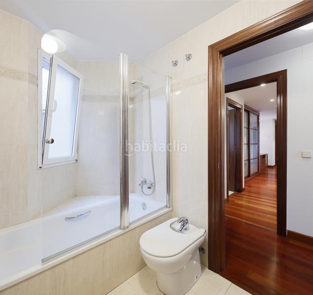 Foto f31c2b74-0c41-41da-94fd-5bcce6e734ec. Location appartement avec chauffage parking dans El Natahoyo Gijón