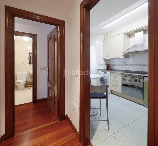 Foto 380f84a0-a1a0-4eb5-90d0-812471e2de7f. Rent flat with heating parking in El Natahoyo Gijón