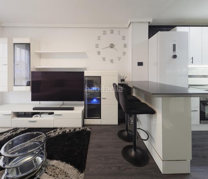 Foto 0a3c731d-6cc7-4f02-a4b1-3cce20a74fcb. Pis a Gijón - cl miguel de unamuno 2 a Montevil Gijón