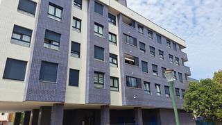 Miete Etagenwohnung  Gijón - av concha espina. Nuevo gijon, apartamento, tercera planta, exterior, muy luminoso