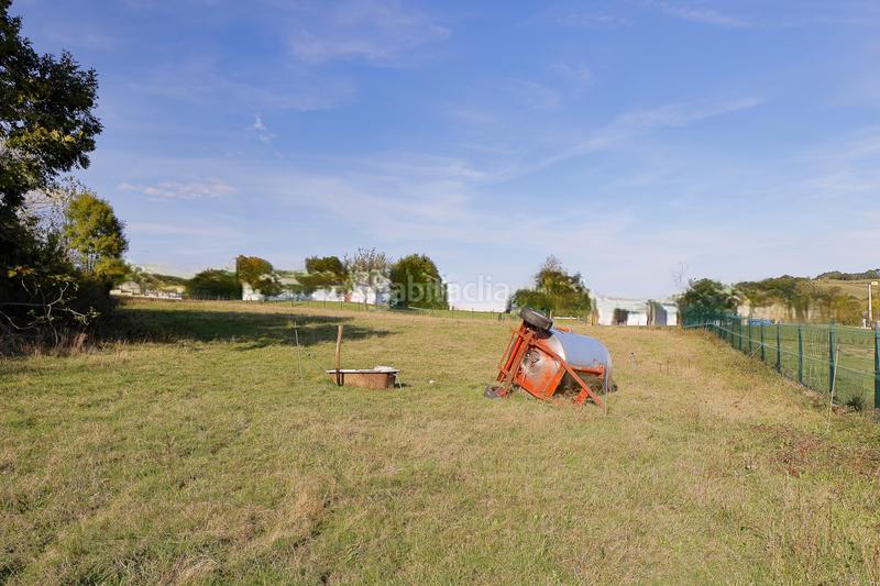 Foto 72c85809-6828-43ea-97e2-87adc8047479. Terrain résidentiel dans poladura - poligono 80 dans Siero