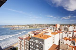 Penthouse  Gijón - cl emilio tuya. Ático con 150 metros cuadrados de terrazas, y vistas al mar, con