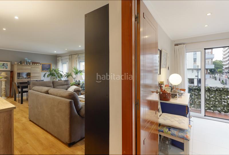 Foto 4c3104c4-04f1-4b29-85f2-ee7823325206. Etagenwohnung mit heizung in Plaza de América Oviedo