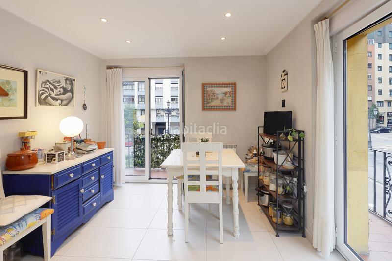 Foto 7f3212a1-9323-46ec-856d-40384786ae3b. Etagenwohnung mit heizung in Plaza de América Oviedo