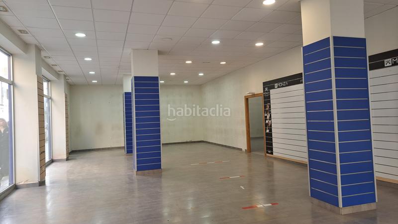 Foto 7cd76b4d-4e4f-4595-929e-e86201407bfd. Lloguer local comercial a Gijón - av manuel llaneza 37 a Gijón