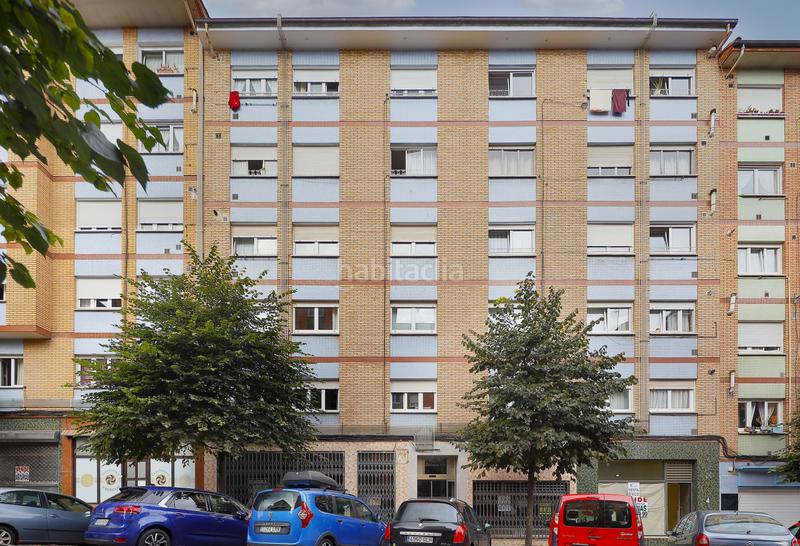 Foto 41a2e03f-cf54-48b5-abee-1ba180a13a23. Appartamento in Gijón - cl badajoz 4 in Pumarín Gijón