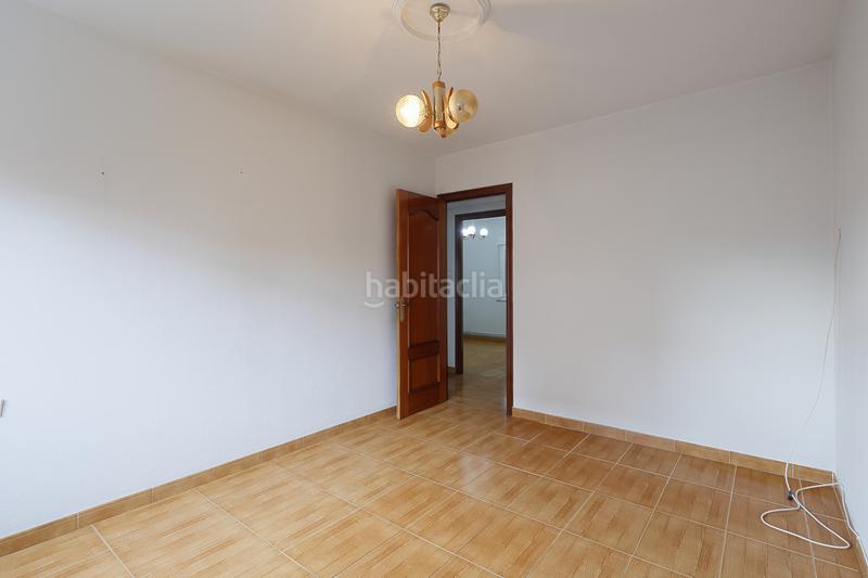 Foto 5faa7346-8345-493a-96ce-3a37671f697b. Appartamento in Gijón - cl badajoz 4 in Pumarín Gijón