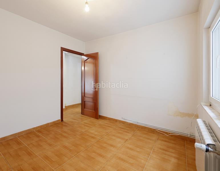 Foto 900993a4-45b4-4822-a353-29c6545616db. Appartamento in Gijón - cl badajoz 4 in Pumarín Gijón