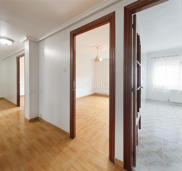 Foto c1d9050e-f259-43db-b83f-104e8226658b. Appartamento in Gijón - cl badajoz 4 in Pumarín Gijón