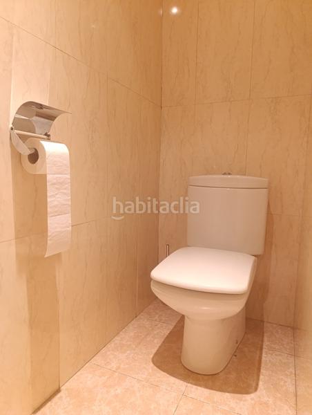 Foto 83234e11-2a0c-4cfe-895b-0e7a85daa01f. Alquiler oficina en Oviedo - av fundac principe asturias 6 centro, local comercial completamente instalado como ofcina, muy luminoso y con excelentes comunicaciones, al lado de la estación en Oviedo