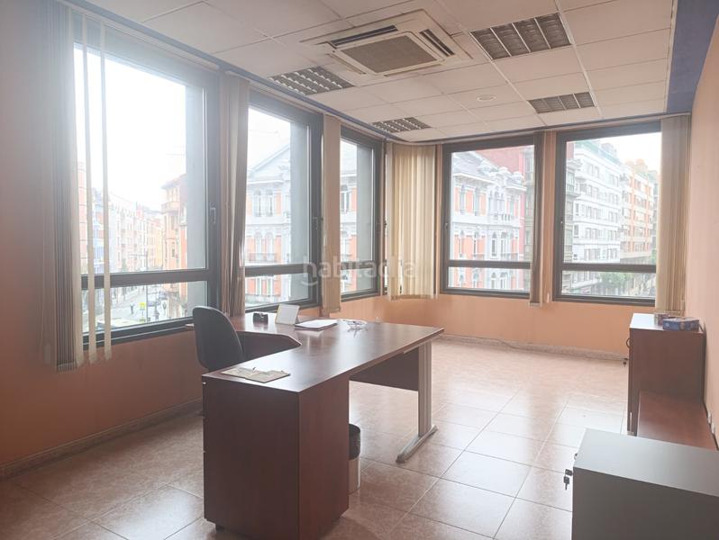 Foto 483f7ac0-ed52-4edf-8dfe-ade777bbcfdd. Location bureau dans Oviedo - av fundac principe asturias 6 dans Oviedo