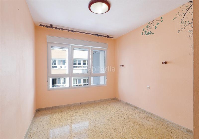 Foto d6efdab7-8b8f-41f6-98b8-7ae00891c6d7. Pis amb calefacció a Laviada Gijón