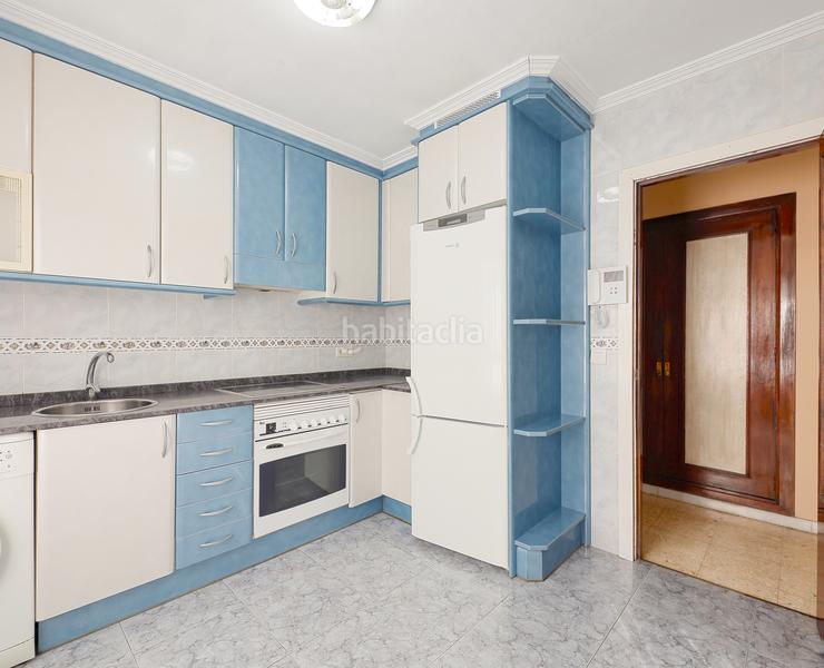 Foto ee96f6b9-c089-43c4-9aee-b733174f8443. Pis amb calefacció a Laviada Gijón