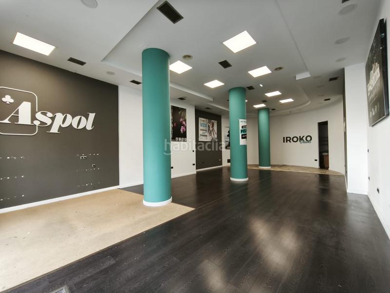 Foto 46b9a903-4f99-43ba-9cf0-8b99cff02716. Rent business premise in Laviada Gijón