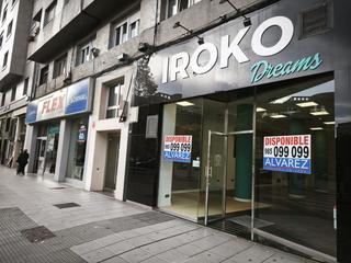 Business premise in Gijón - CL INFANCIA