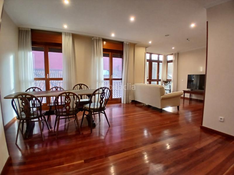Foto 0c158fb4-4a76-4a30-b365-6e93cf6d6f95. Rent flat in Gijón - cl begoña 50 in Centro Gijón