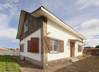 Casa  Gijón - federica montseny 45. Casa independiente de 2 plantas a pocos metros de la playa del a